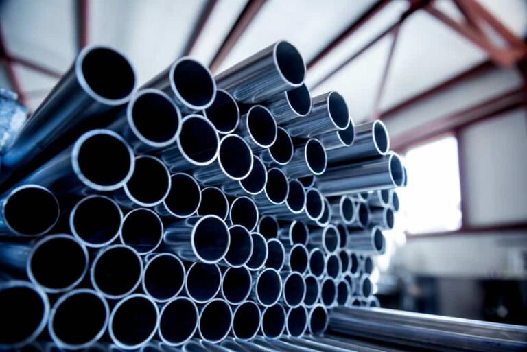 Diferença entre tubo galvanizado e tubo preto na prática