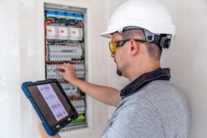 Tudo o que você precisa saber sobre caixa para quadro de comando