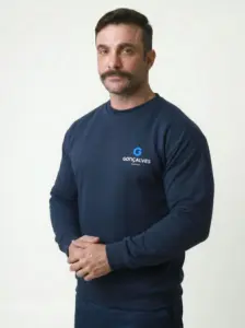 Fabricação de uniformes de qualidade: conheça a FourM Confecção
