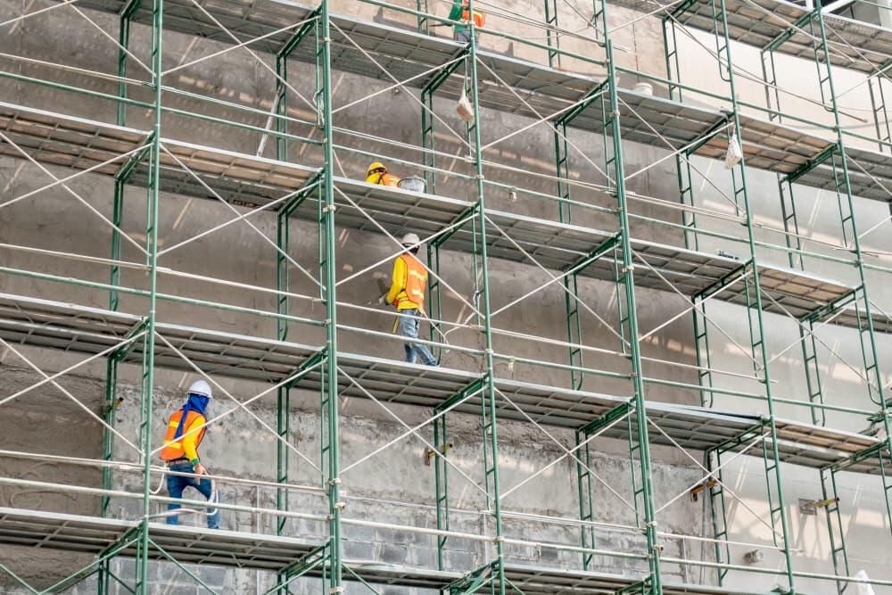 Andaime para construção civil: guia completo de aluguel
