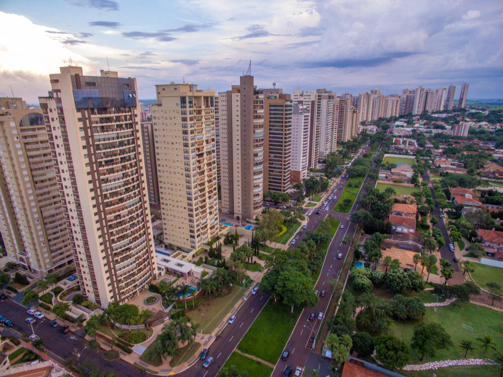 Compare agora: apartamentos urbanos x tradicionais
